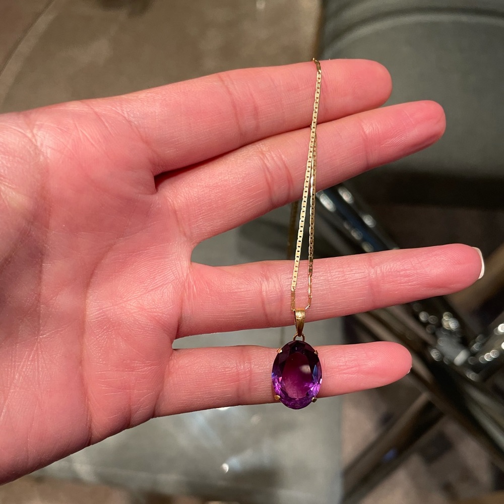 10k Gold necklace